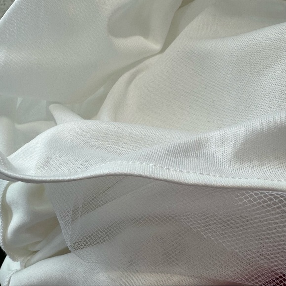 Xscape White Lace Illusion Cutout Lined Tule Fit & Flare Special Occasion Dress - Picture 7 of 9